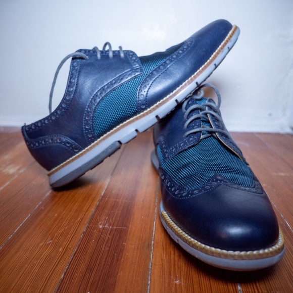 Cole Haan Wing Tip - Mens Shoe (Size 7.5 M)